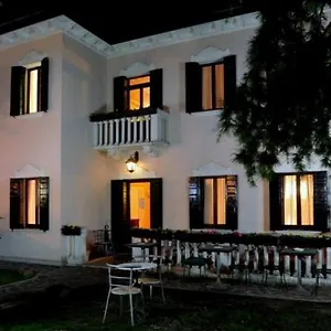 Crispi Landhuis